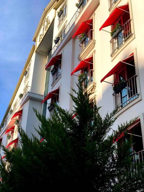 Riva Reşatbey Hotel