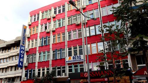Renq Hotel