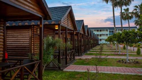 Lord Marina Hotel & Bungalows