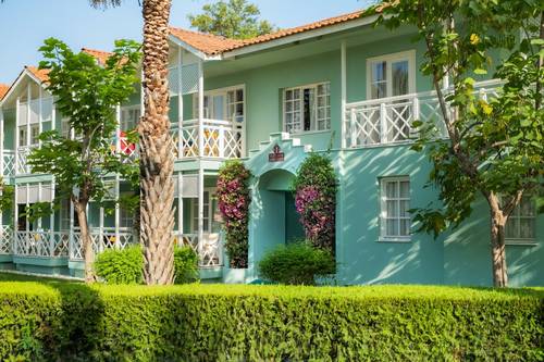 Euphoria Palm Beach Resort