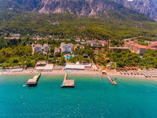 Catamaran Resort Hotel