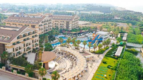 Crystal Palace Luxury Resort & Spa Hotel