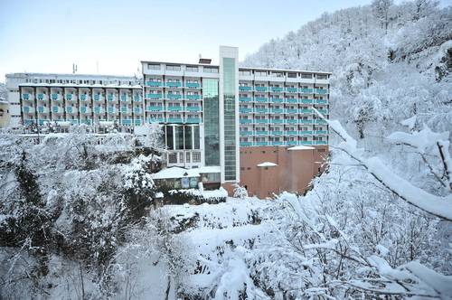 Oylat Kaplıcaları Çağlayan Otel