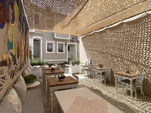 19 Oda Bozcaada - (Yetişkin Oteli + 15)