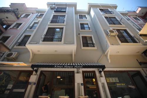 Kinzi House Apart Hotel
