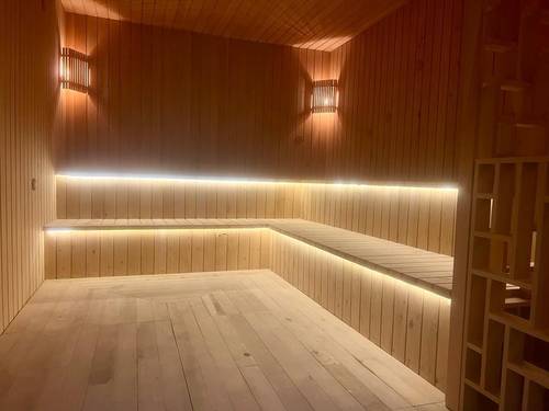 S Class Hotel & Convetion Center