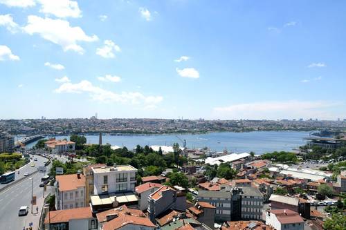 Grand Halic Istanbul Goldenhorn