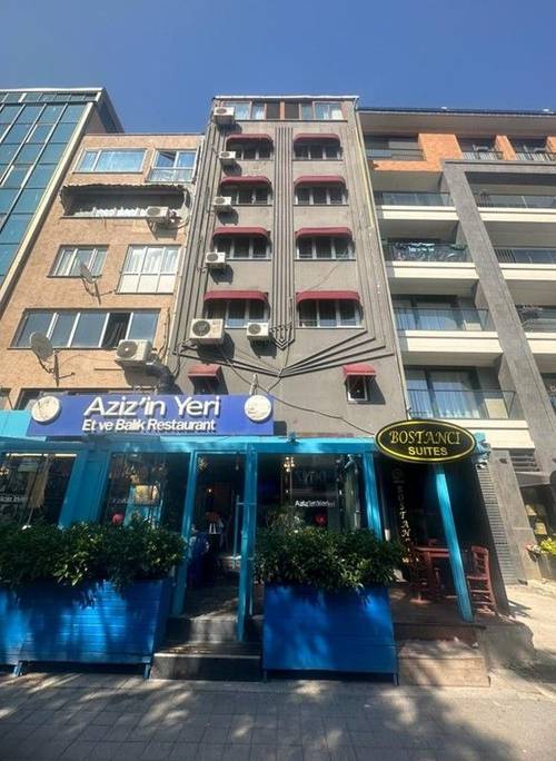 Bostanci Suites