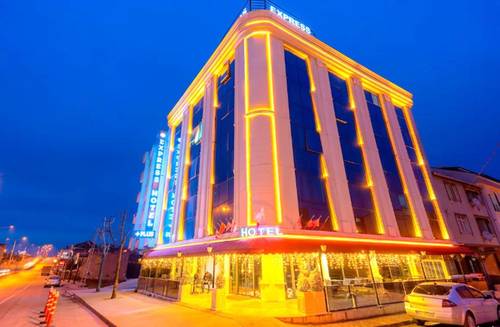 Express Plus Hotel