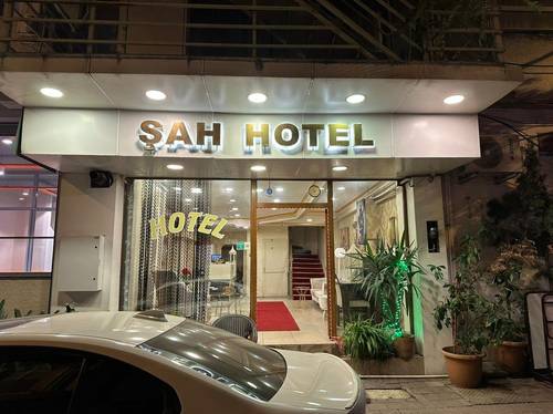 Şah Hotel