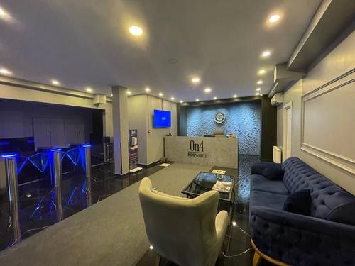 On4 Rooms and Suites