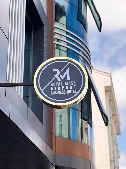 Royal Mass Airport Business Hotel