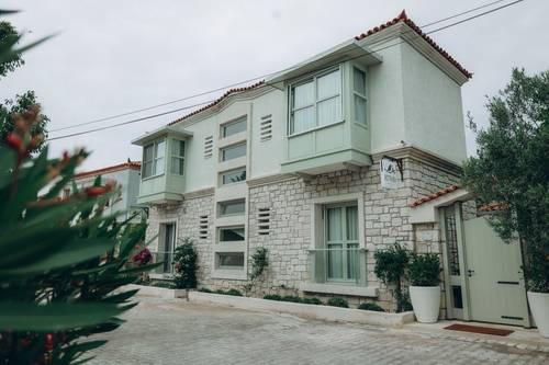 Kotraba Alacati Butik Hotel