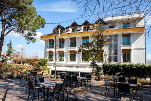 Elgarden Hotel & Residence