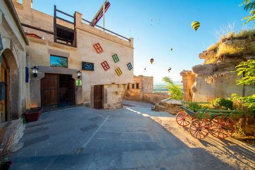Cappadocia Aurora Cave
