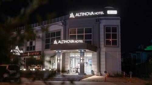 Altınova Hotel