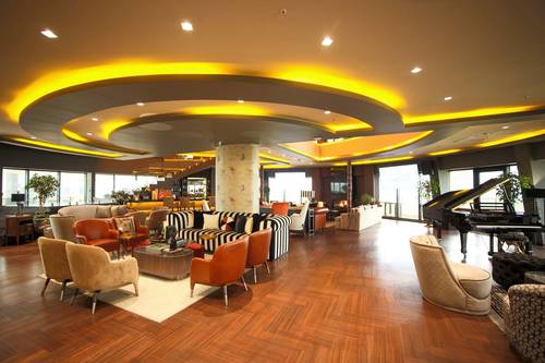 Maxwell Resort Hotel & Spa