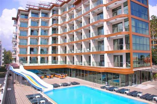 Grand Bayar Beach Hotel