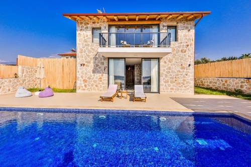 1 Odalı Özel Havuzlu Villa NN152