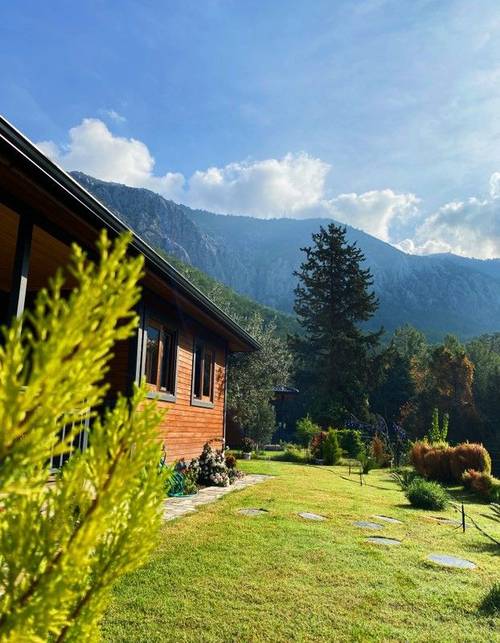 Karaöz Arsen Bungalov