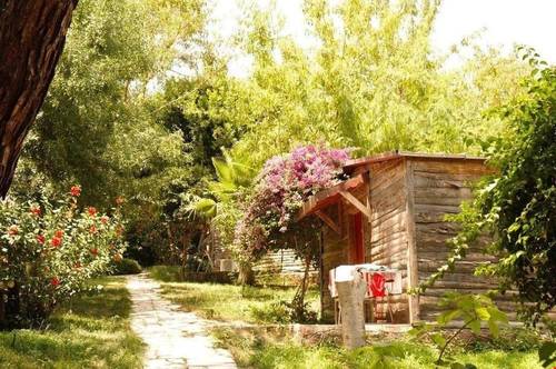 Likya Lodge & Seminer ve Yoga Evi