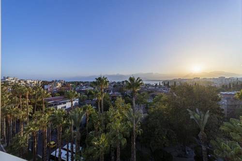 Hadrian 4 | Muratpaşa