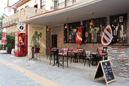 Diyojen Hotel