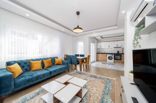 Veronica | Muratpaşa