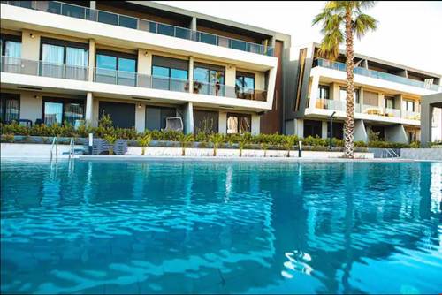 Glory Life by AntalyaSuites