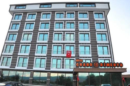 Grand Rimedya Hotel