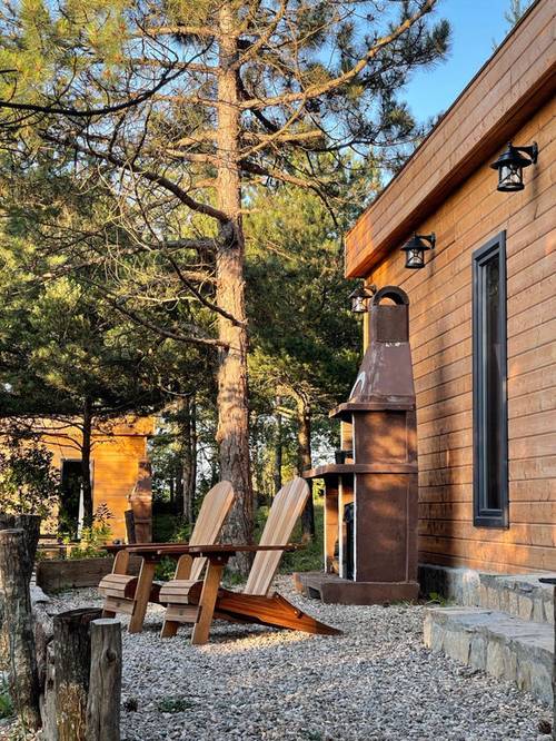 Red Pine Guest House
