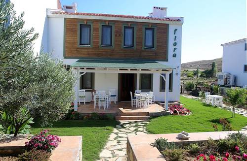 Flora Otel Bozcaada