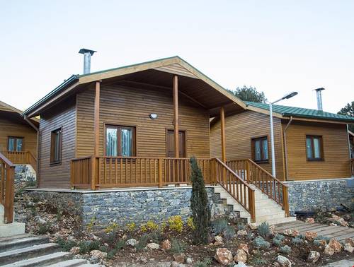 Bağbaşı Yaylası Bungalov Evleri