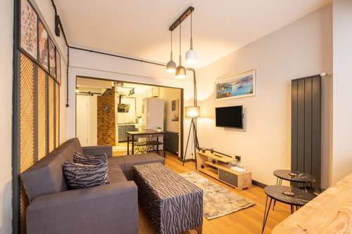 Essence | Beşiktaş