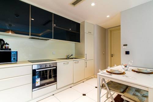 2 BR with Panoramic Bosphorus Views