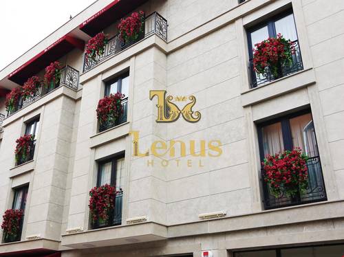 Lenus Hotel