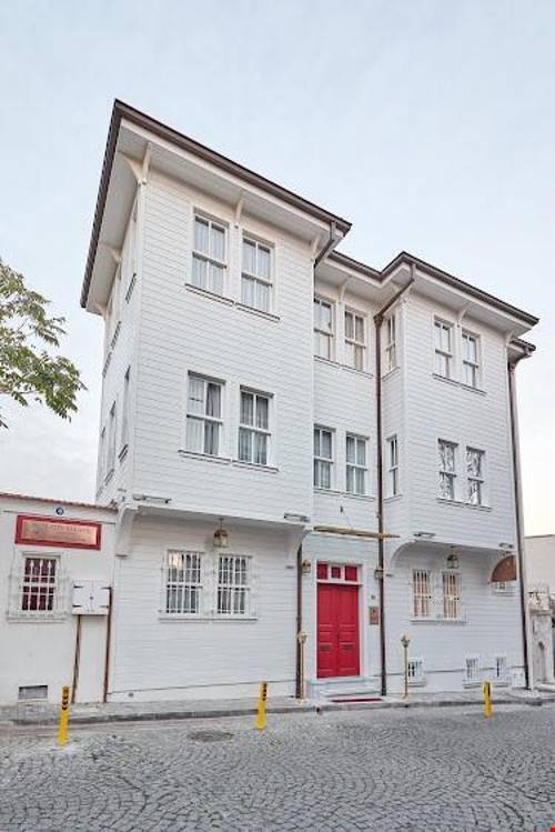 White Palace Old City Boutique Hotel