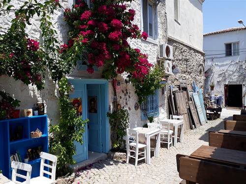 Alaçatı Frida Butik Otel