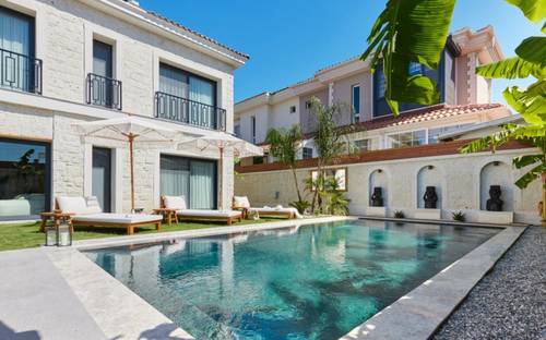 Meruno Alaçatı (Adults Only +12)