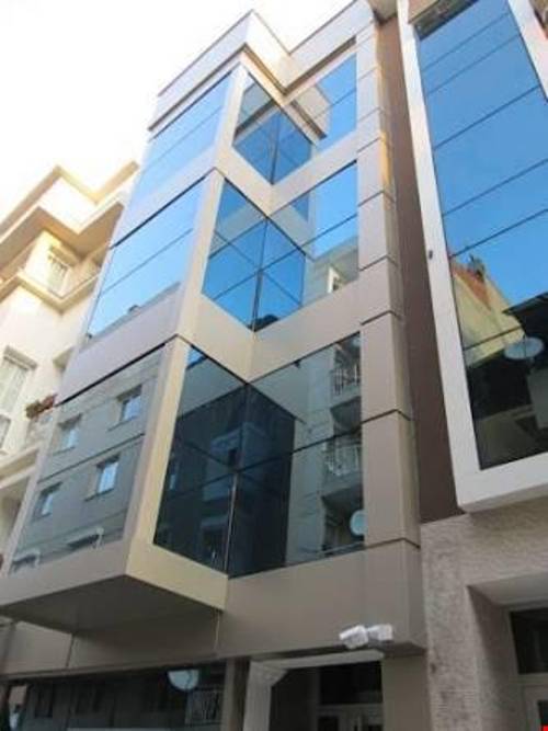 Smyrna Homes & Suits