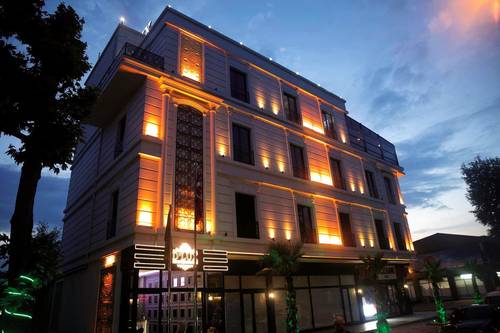 D'lux Boutique Hotel