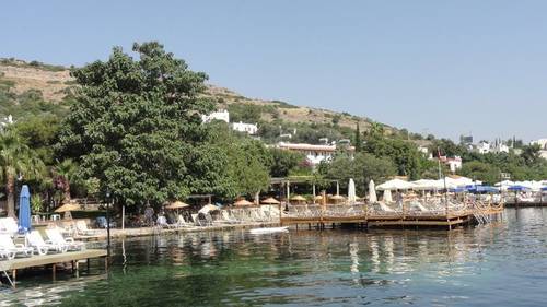 Karianda Hotel & Restaurant