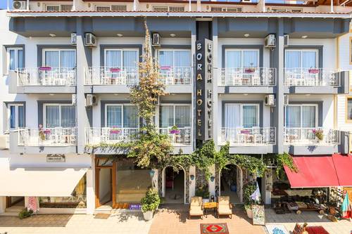 Bora Hotel