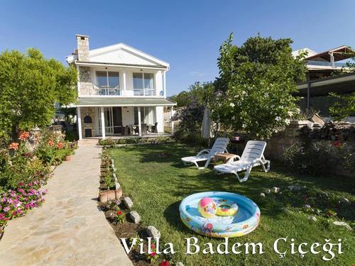 Villa Badem Çiçeği