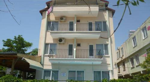 Çiçek Otel & Apartments