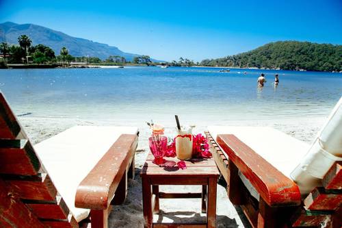 Lagoon Boutique Hotel