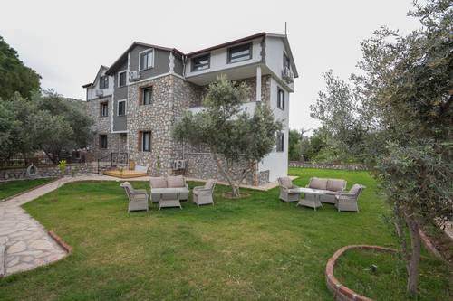 Petunya Apart Bozburun