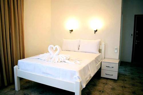 Saranda Teras Pansiyon