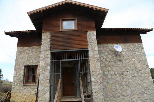 Cambasi Armutalan Dag Evleri