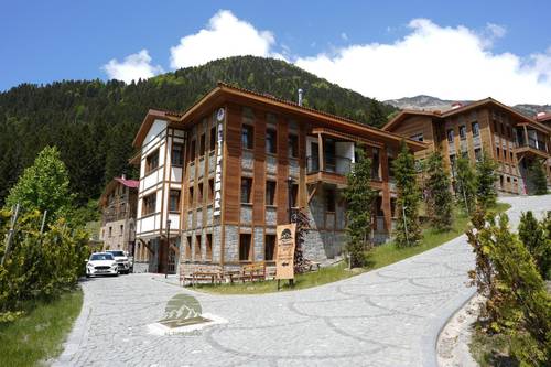 Altiparmak Suit Otel